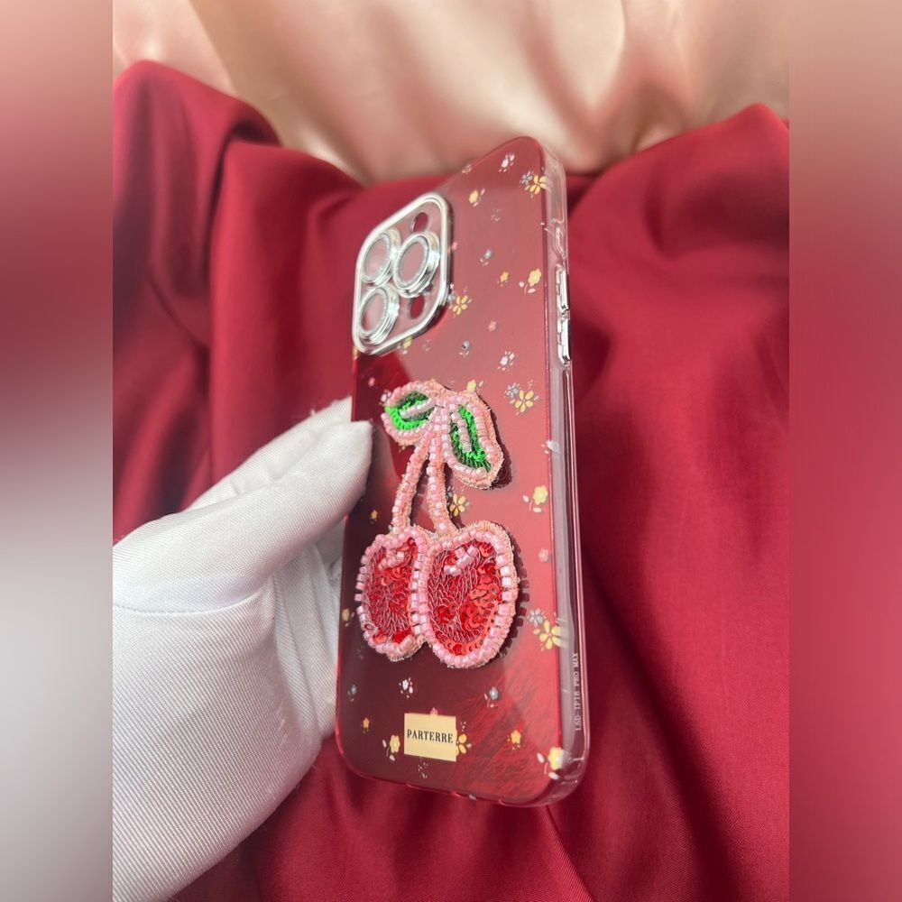 Cherry Design IPhone 16 pro max Case - Red - Picture 7 of 8